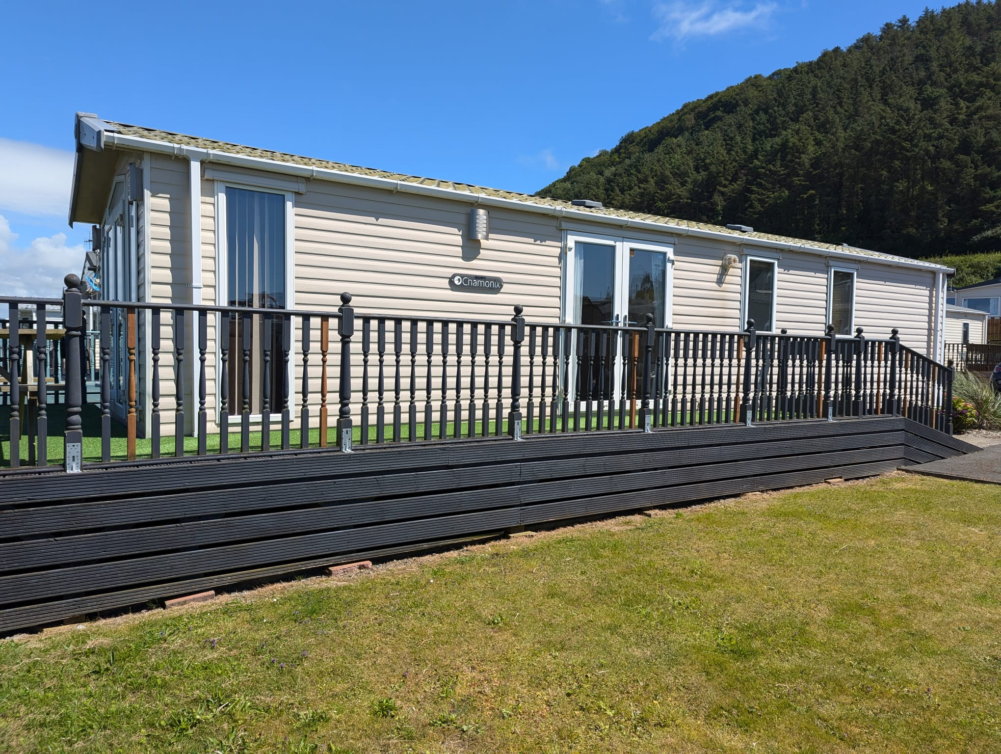 book holiday homes clarach bay